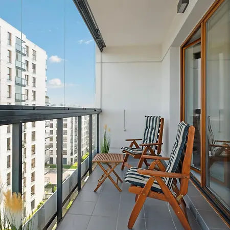 Zajezdnia Wrzeszcz Seaside & Parking By Downtown Апартаменты *