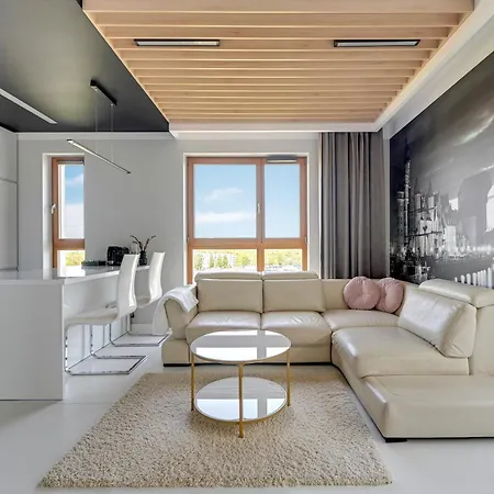 Apartment Zajezdnia Wrzeszcz Seaside & Parking By Downtown *